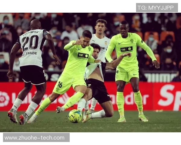 神户胜利与大版樱花的激烈对决展现足球魅力与团队精神的巅峰之战 神户胜利与大版樱花的激烈对决展现足球魅力与团队精神的巅峰之战