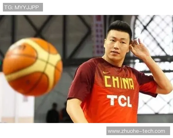 李根:从篮球场上的闪耀明星到生活中的坚韧奋斗者 李根:从篮球场上的闪耀明星到生活中的坚韧奋斗者