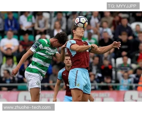 沙姆洛克与博莱的激烈对决揭示足球战术的魅力与挑战 沙姆洛克与博莱的激烈对决揭示足球战术的魅力与挑战