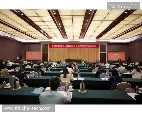 贾诚:在时代变革中探索创新与责任的年轻力量 贾诚:在时代变革中探索创新与责任的年轻力量