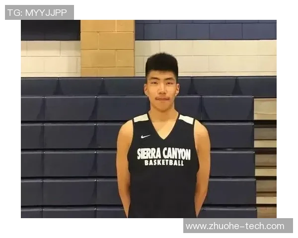 余嘉豪的成长之路与未来展望：从少年到明星的蜕变与奋斗历程